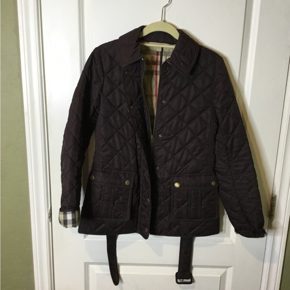 BURRBERRY BRIT JACKET WITH CLASSIC NOVA CHECK LINING.  SIZE 4 QUILTED JACKET​ - Picture 6 of 7